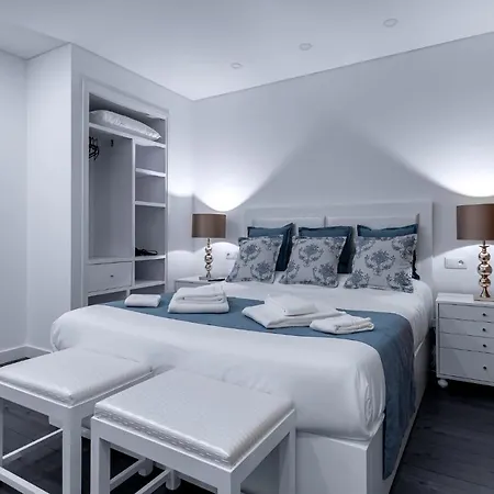 Ilheu 25 House Peniche