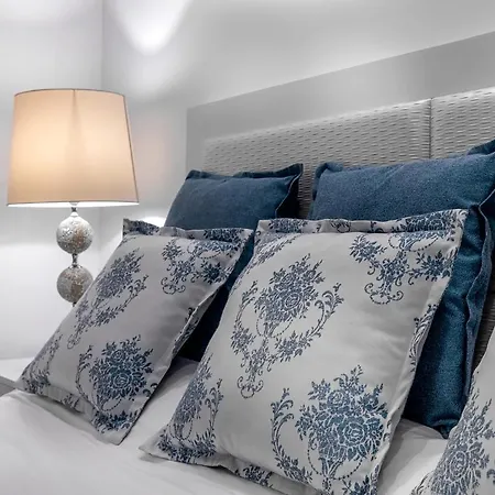 Ilheu 25 House Bed & Breakfast Peniche