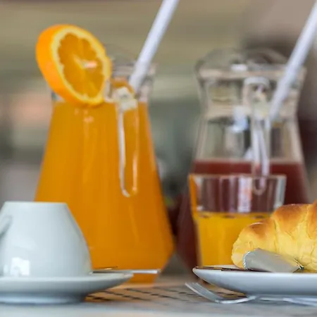 Bed & Breakfast Ilheu 25 House Peniche