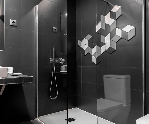 Couette-café Ilheu 25 House